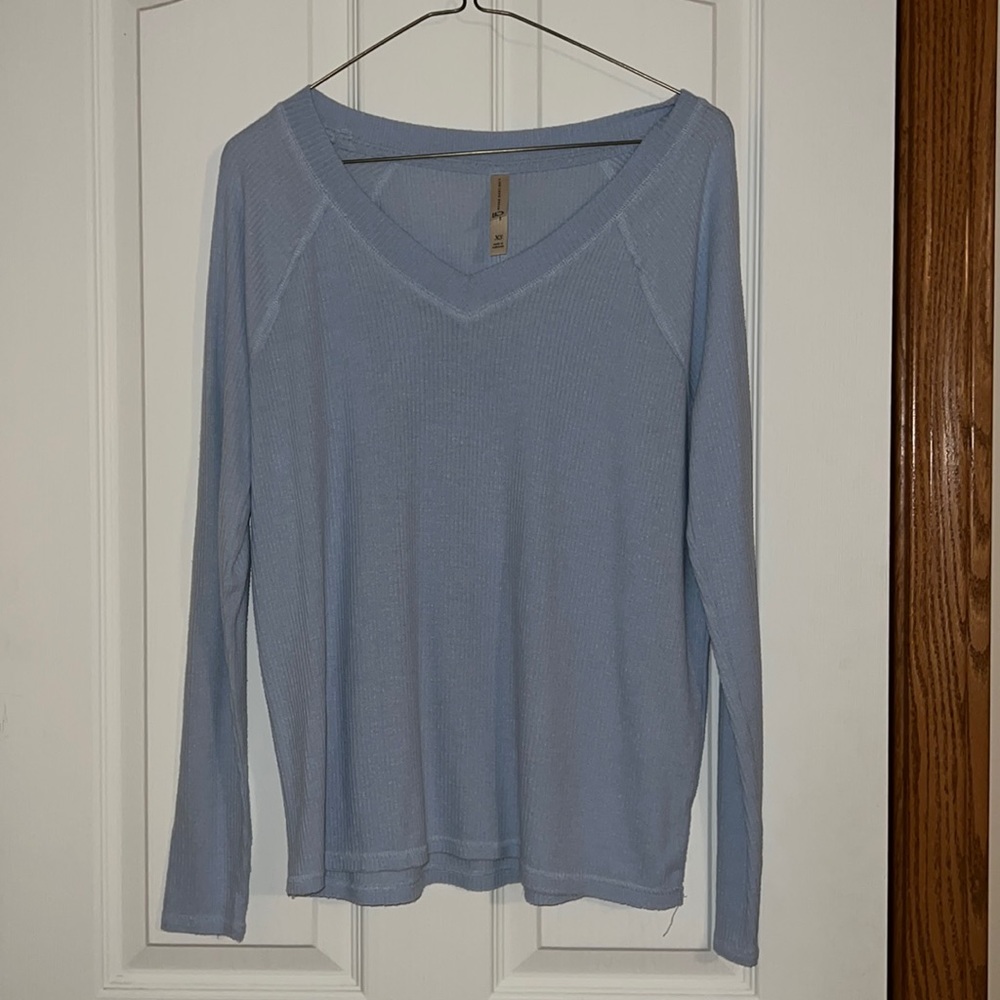 Aeropostale Light Long Sleeve